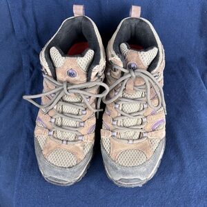 Women's Merrell Bracken Purple Hiking Boots Sz 8